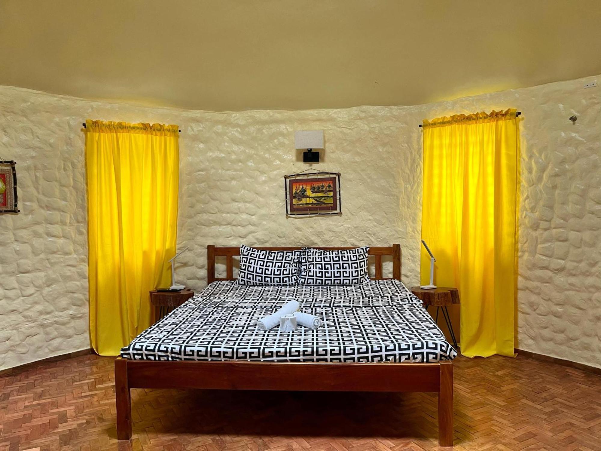 Midnite Inn Panglao Luaran gambar