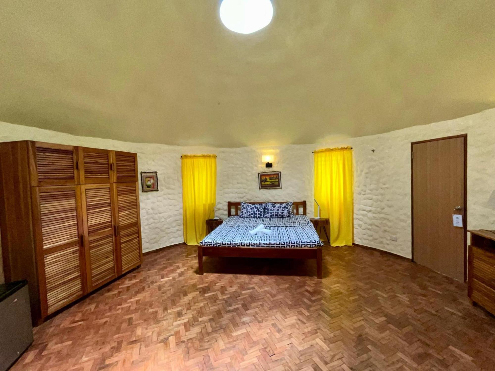 Midnite Inn Panglao Luaran gambar