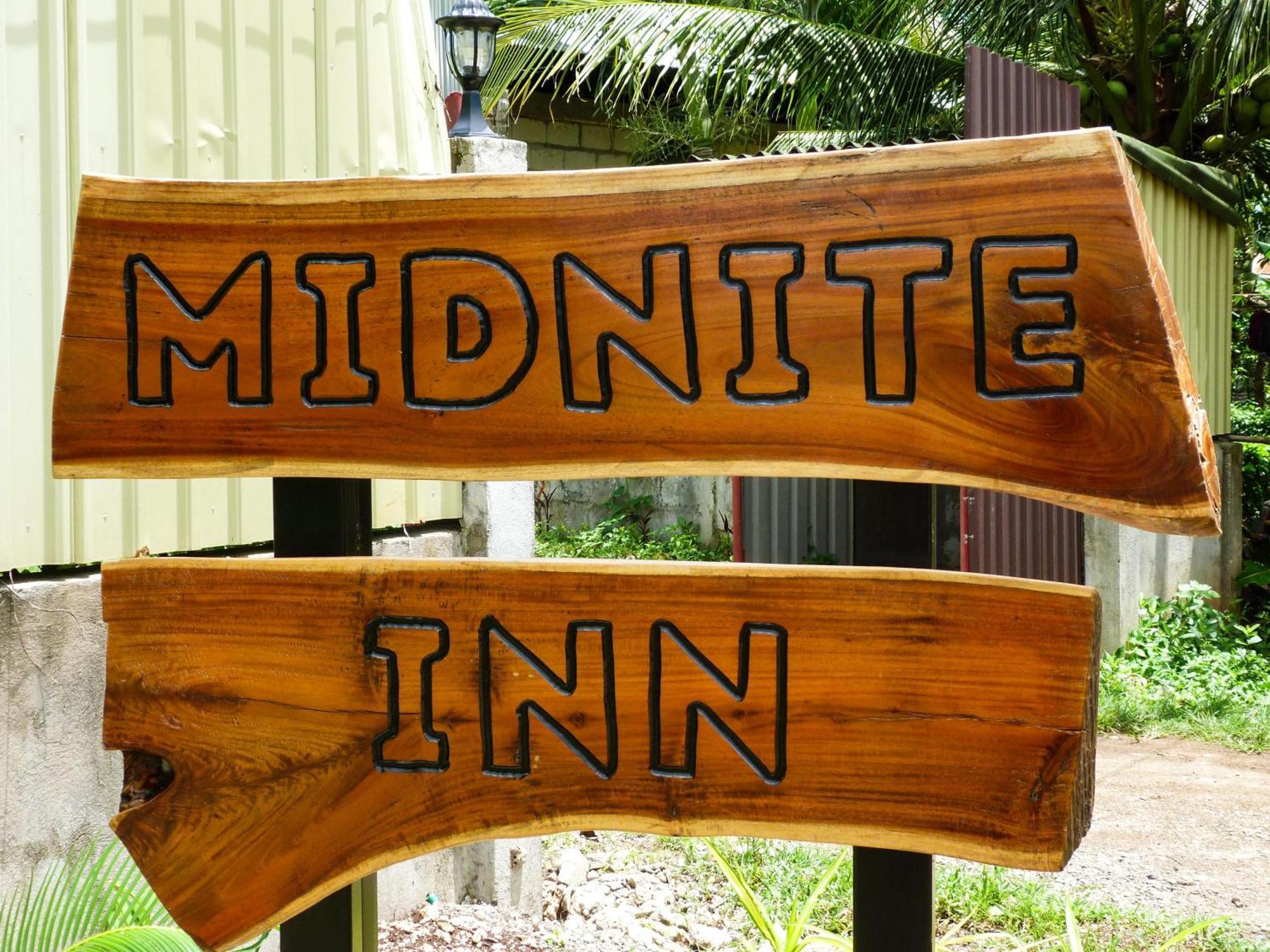 Midnite Inn Panglao Luaran gambar