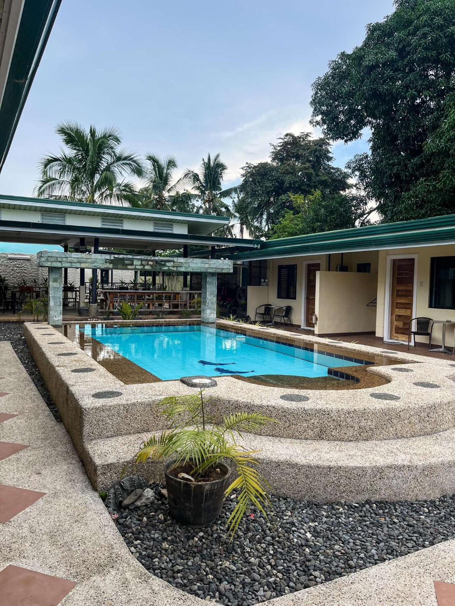 Midnite Inn Panglao Luaran gambar