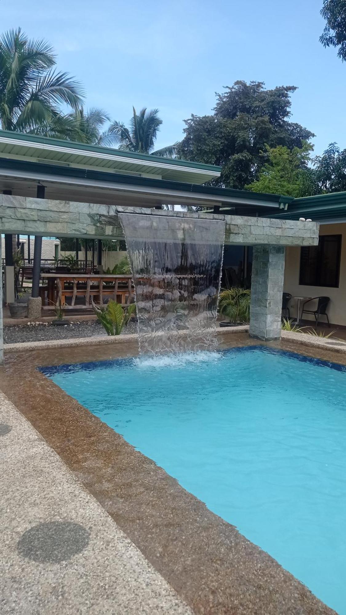 Midnite Inn Panglao Luaran gambar